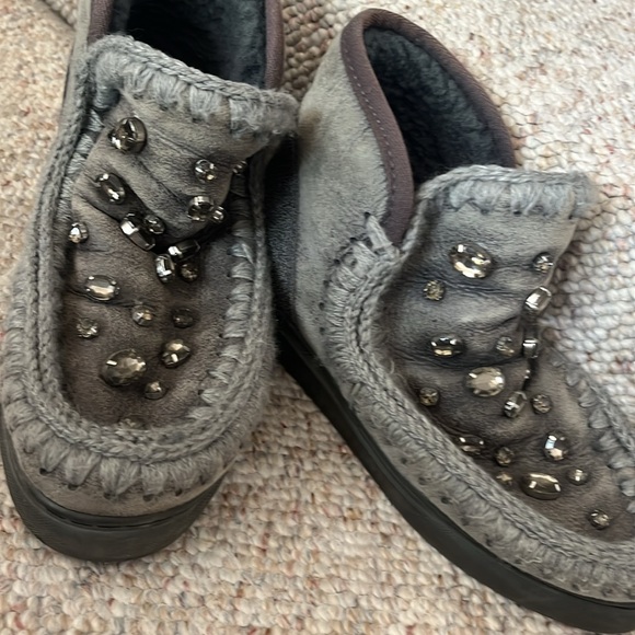 Mou Mou shearling bootie w/decorative bling detail. Size 11. Gently worn - Picture 5 of 5